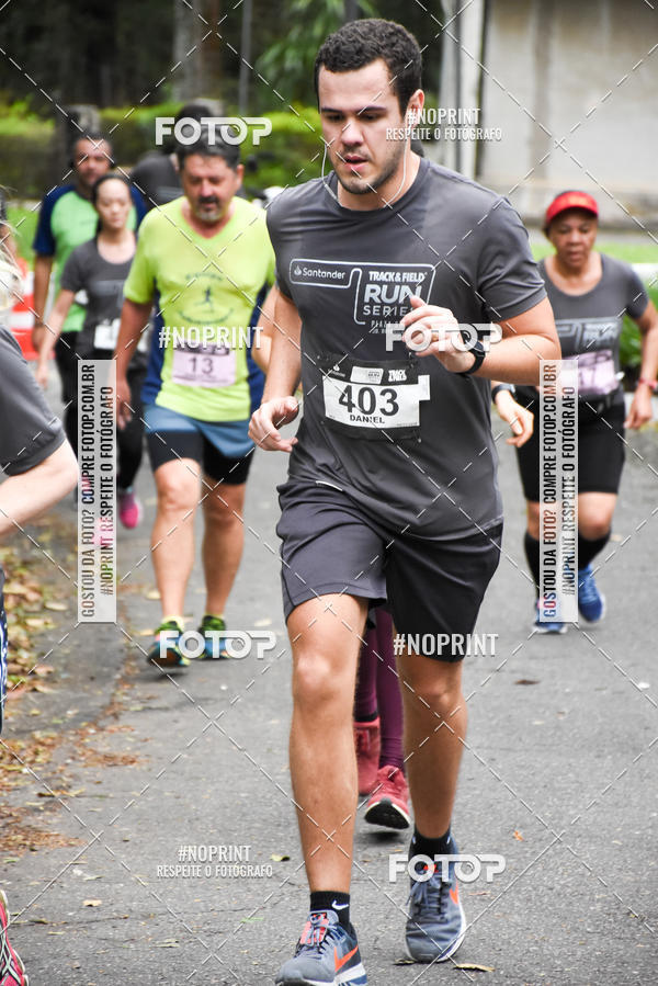 Buy your photos of the eventSantander Track & Field Run Series - Plaza Sul - Jardim Bot�nico on Fotop