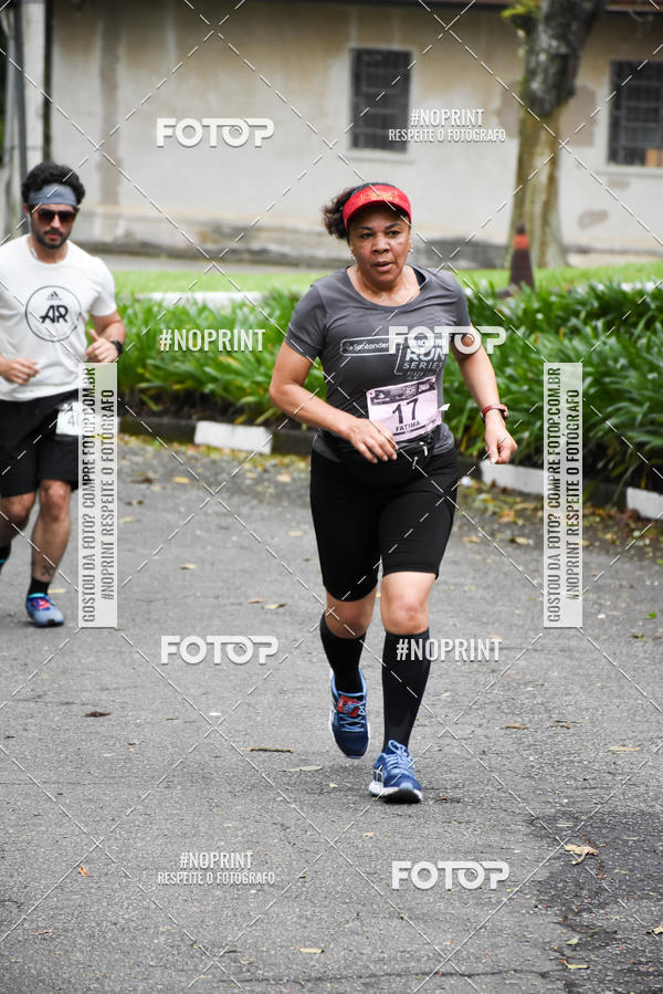 Buy your photos of the eventSantander Track & Field Run Series - Plaza Sul - Jardim Bot�nico on Fotop