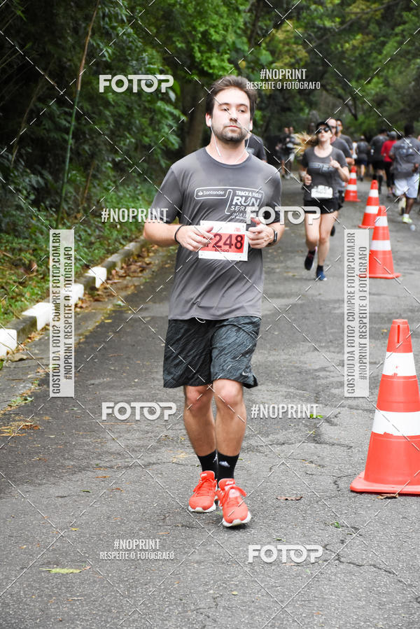 Buy your photos of the eventSantander Track & Field Run Series - Plaza Sul - Jardim Bot�nico on Fotop