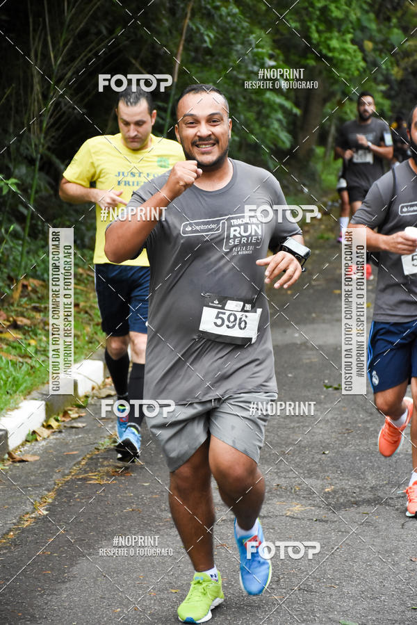 Buy your photos of the eventSantander Track & Field Run Series - Plaza Sul - Jardim Bot�nico on Fotop