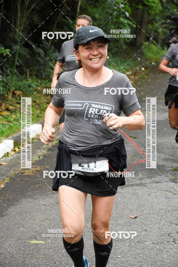 Buy your photos of the eventSantander Track & Field Run Series - Plaza Sul - Jardim Bot�nico on Fotop