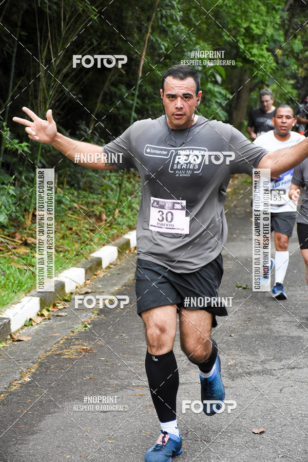 Buy your photos of the eventSantander Track & Field Run Series - Plaza Sul - Jardim Bot�nico on Fotop