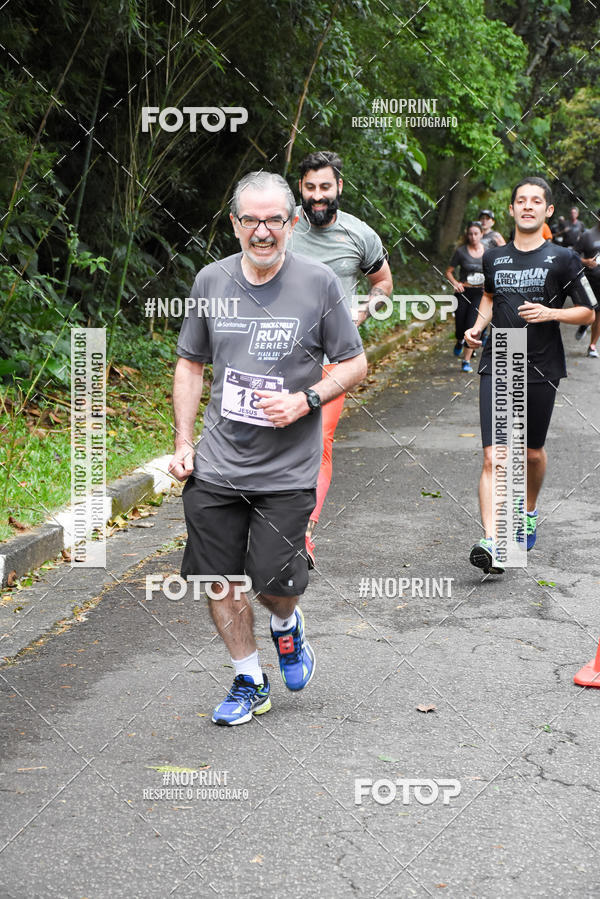 Buy your photos of the eventSantander Track & Field Run Series - Plaza Sul - Jardim Bot�nico on Fotop