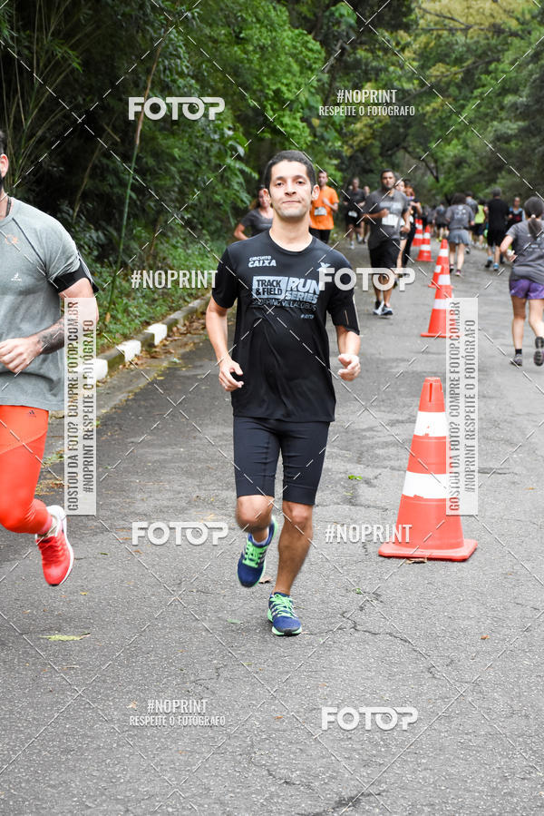 Buy your photos of the eventSantander Track & Field Run Series - Plaza Sul - Jardim Bot�nico on Fotop