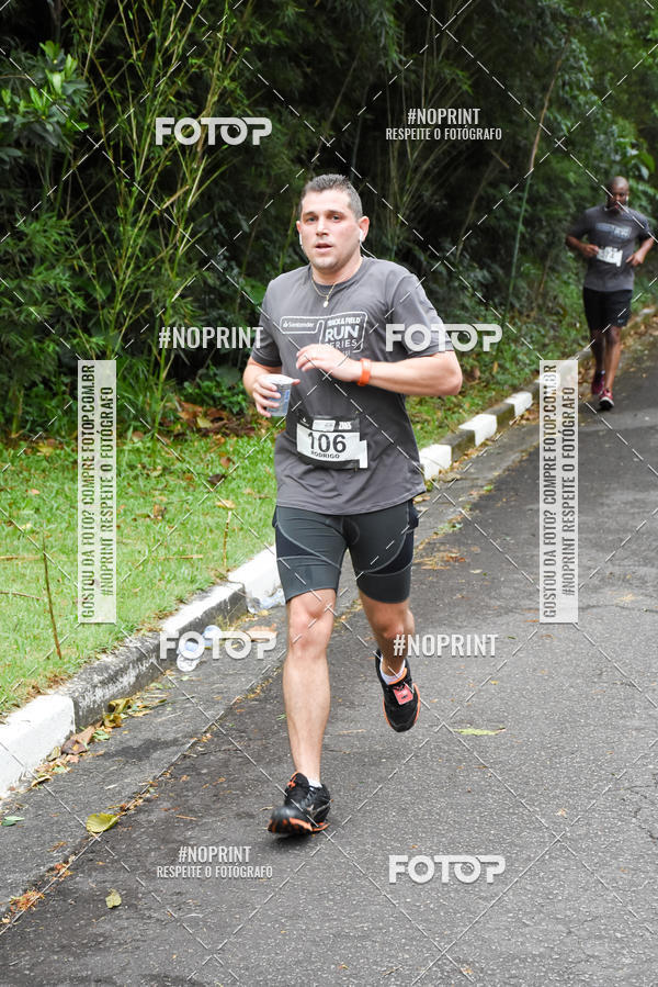 Buy your photos of the eventSantander Track & Field Run Series - Plaza Sul - Jardim Bot�nico on Fotop