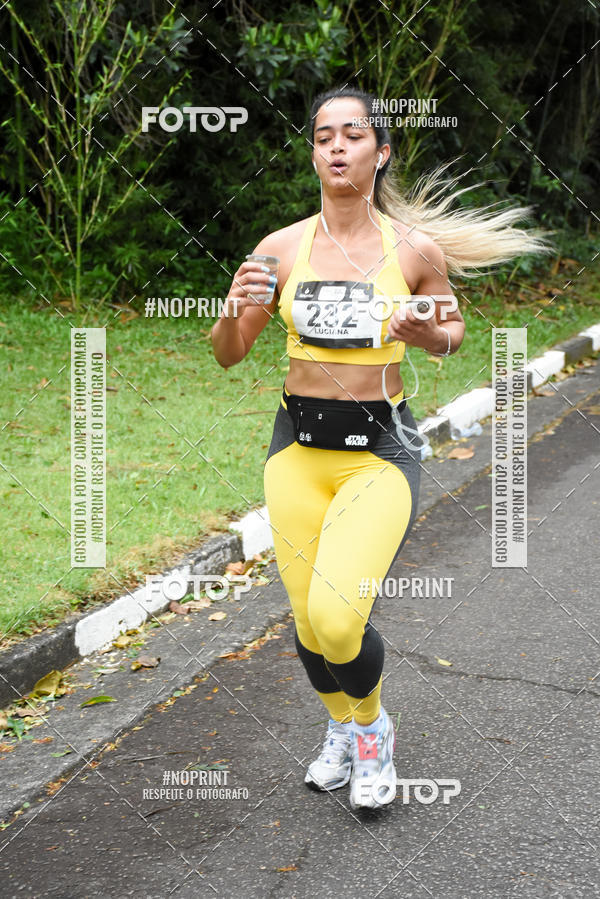 Buy your photos of the eventSantander Track & Field Run Series - Plaza Sul - Jardim Bot�nico on Fotop