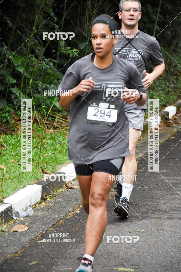 Buy your photos of the eventSantander Track & Field Run Series - Plaza Sul - Jardim Bot�nico on Fotop