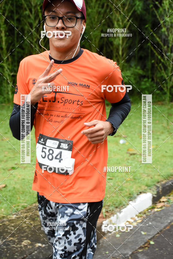 Buy your photos of the eventSantander Track & Field Run Series - Plaza Sul - Jardim Bot�nico on Fotop