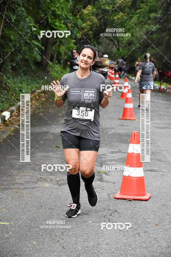 Buy your photos of the eventSantander Track & Field Run Series - Plaza Sul - Jardim Bot�nico on Fotop