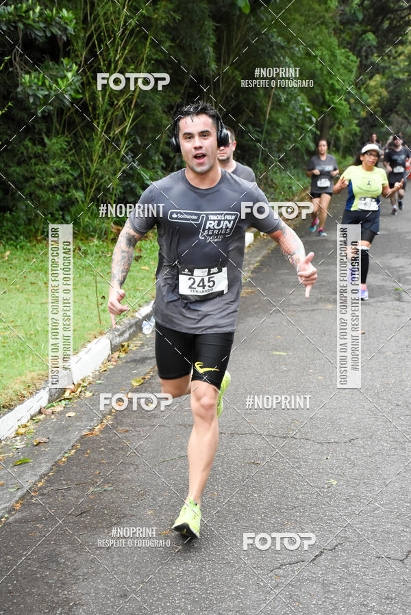 Buy your photos of the eventSantander Track & Field Run Series - Plaza Sul - Jardim Bot�nico on Fotop