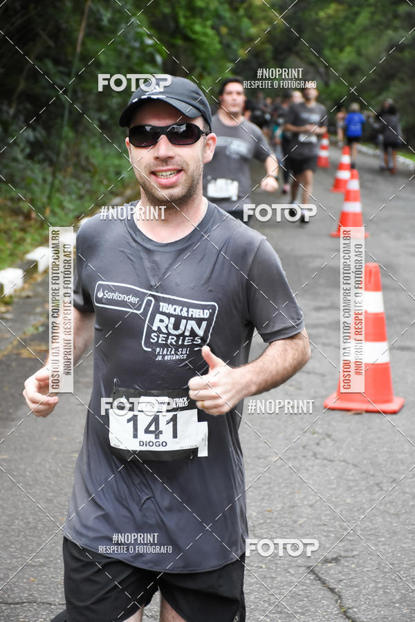 Buy your photos of the eventSantander Track & Field Run Series - Plaza Sul - Jardim Bot�nico on Fotop
