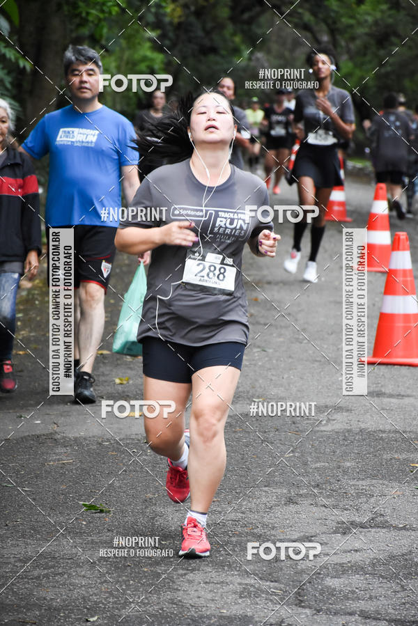 Buy your photos of the eventSantander Track & Field Run Series - Plaza Sul - Jardim Bot�nico on Fotop