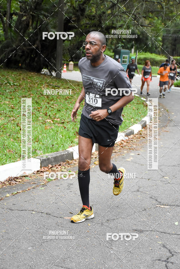 Buy your photos of the eventSantander Track & Field Run Series - Plaza Sul - Jardim Bot�nico on Fotop