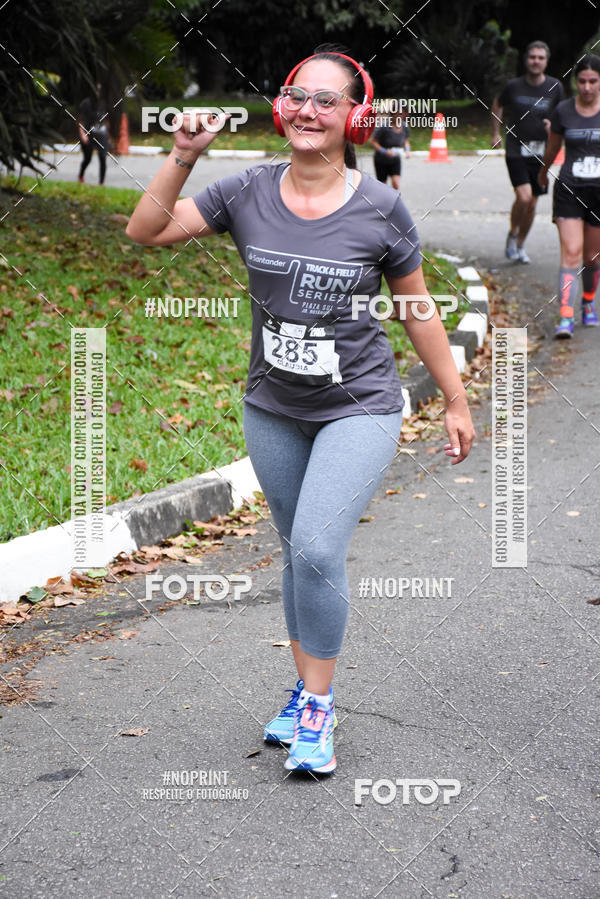 Buy your photos of the eventSantander Track & Field Run Series - Plaza Sul - Jardim Bot�nico on Fotop