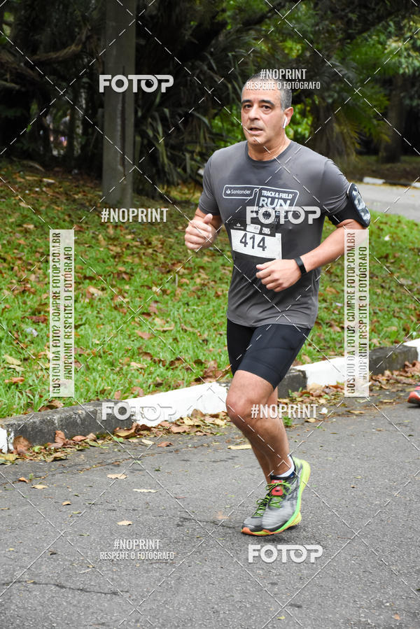 Buy your photos of the eventSantander Track & Field Run Series - Plaza Sul - Jardim Bot�nico on Fotop