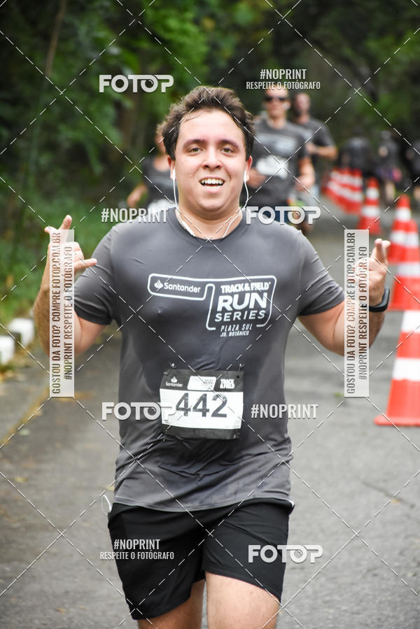 Buy your photos of the eventSantander Track & Field Run Series - Plaza Sul - Jardim Bot�nico on Fotop