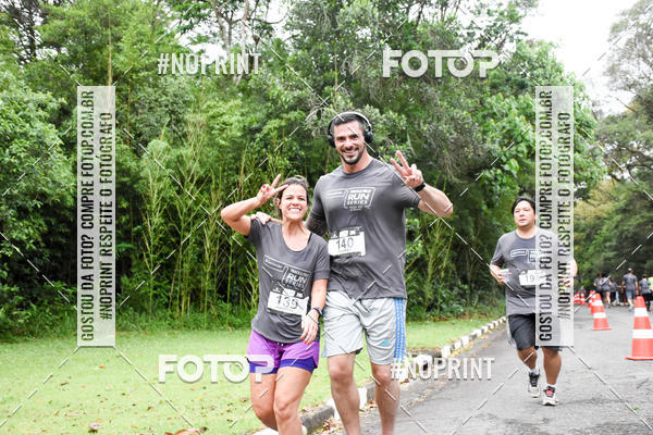 Buy your photos of the eventSantander Track & Field Run Series - Plaza Sul - Jardim Bot�nico on Fotop