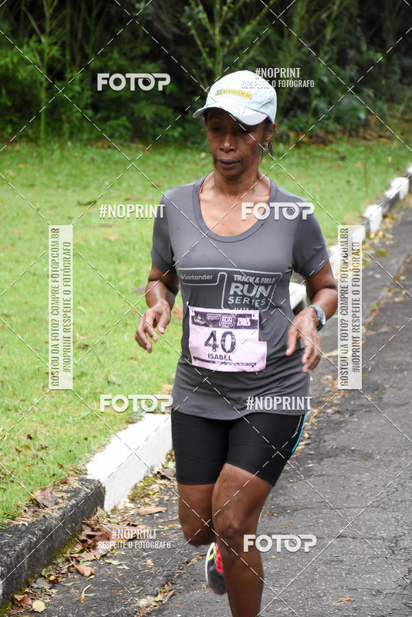 Buy your photos of the eventSantander Track & Field Run Series - Plaza Sul - Jardim Bot�nico on Fotop