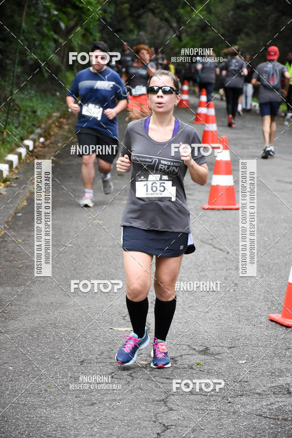 Buy your photos of the eventSantander Track & Field Run Series - Plaza Sul - Jardim Botnico on Fotop