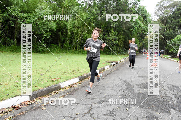 Buy your photos of the eventSantander Track & Field Run Series - Plaza Sul - Jardim Botnico on Fotop