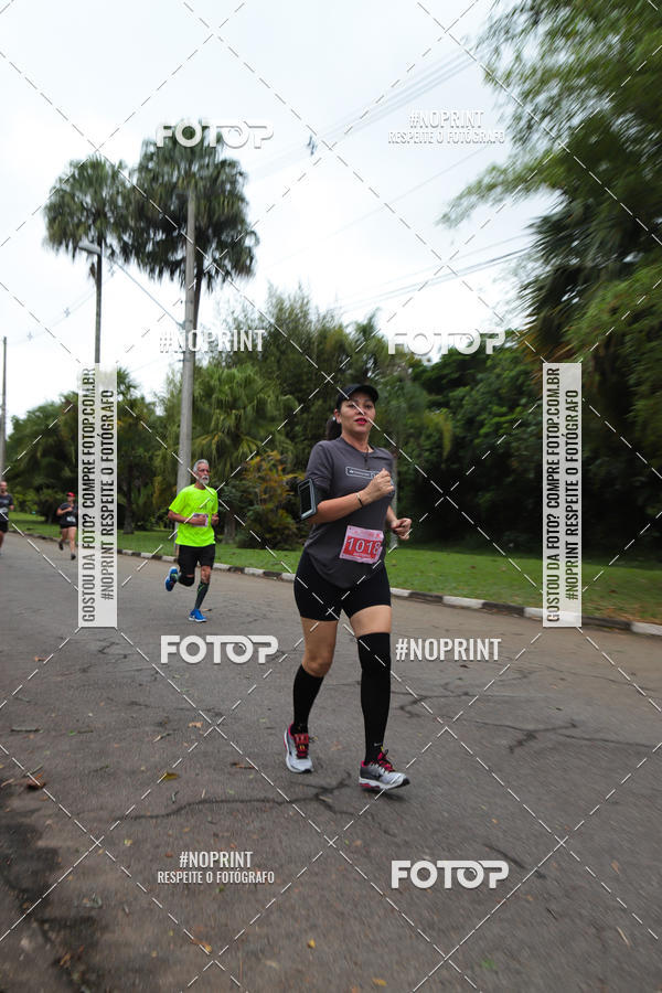 Buy your photos of the eventSantander Track & Field Run Series - Plaza Sul - Jardim Bot�nico on Fotop
