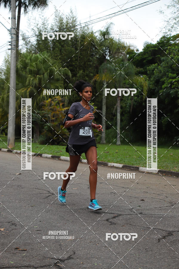 Buy your photos of the eventSantander Track & Field Run Series - Plaza Sul - Jardim Bot�nico on Fotop