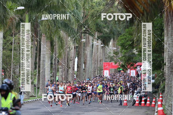 Buy your photos of the eventSantander Track & Field Run Series - Plaza Sul - Jardim Bot�nico on Fotop