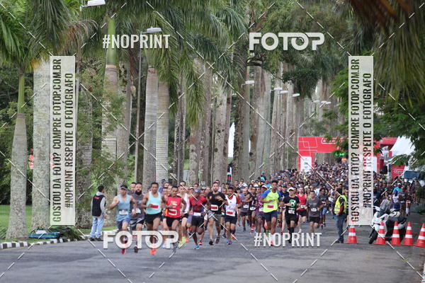 Buy your photos of the eventSantander Track & Field Run Series - Plaza Sul - Jardim Bot�nico on Fotop