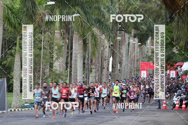 Buy your photos of the eventSantander Track & Field Run Series - Plaza Sul - Jardim Bot�nico on Fotop