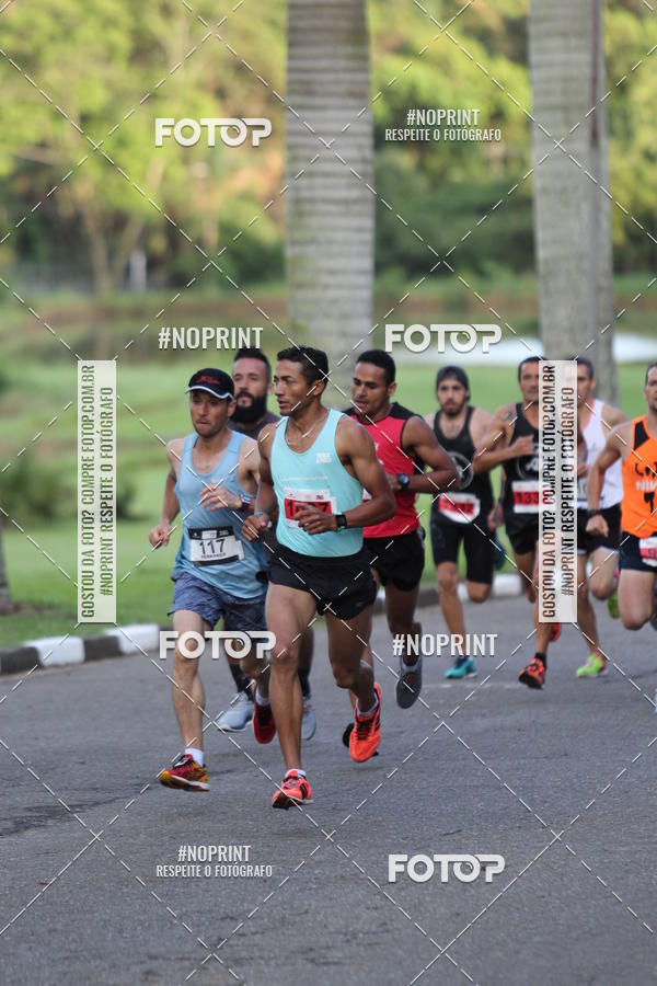 Buy your photos of the eventSantander Track & Field Run Series - Plaza Sul - Jardim Bot�nico on Fotop