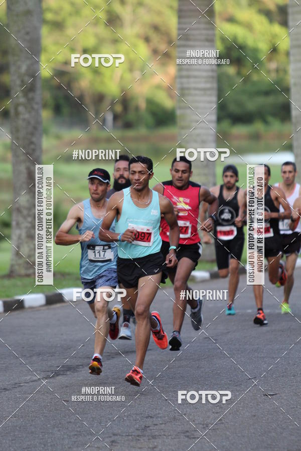 Buy your photos of the eventSantander Track & Field Run Series - Plaza Sul - Jardim Bot�nico on Fotop