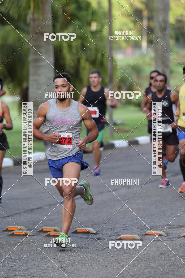 Buy your photos of the eventSantander Track & Field Run Series - Plaza Sul - Jardim Bot�nico on Fotop