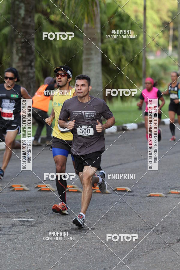 Buy your photos of the eventSantander Track & Field Run Series - Plaza Sul - Jardim Bot�nico on Fotop