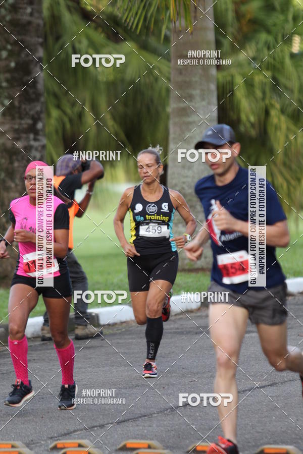 Buy your photos of the eventSantander Track & Field Run Series - Plaza Sul - Jardim Bot�nico on Fotop