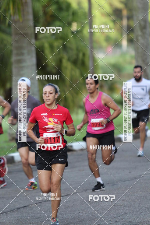 Buy your photos of the eventSantander Track & Field Run Series - Plaza Sul - Jardim Bot�nico on Fotop