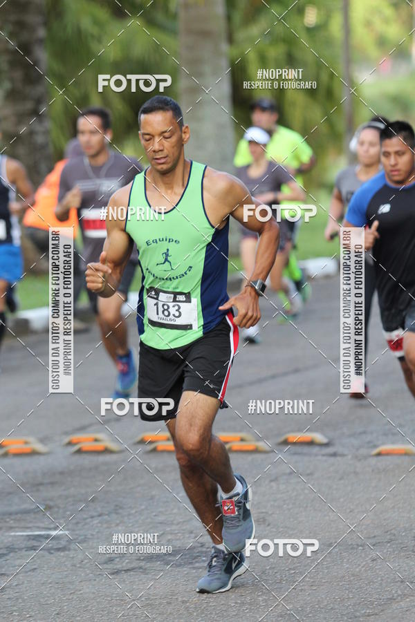 Buy your photos of the eventSantander Track & Field Run Series - Plaza Sul - Jardim Bot�nico on Fotop