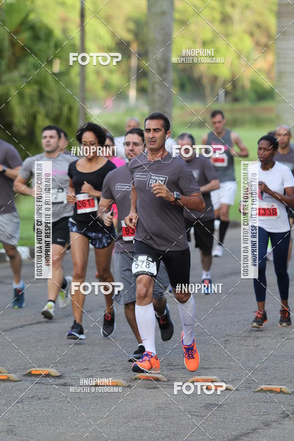 Buy your photos of the eventSantander Track & Field Run Series - Plaza Sul - Jardim Bot�nico on Fotop