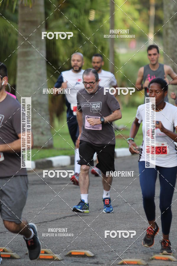 Buy your photos of the eventSantander Track & Field Run Series - Plaza Sul - Jardim Bot�nico on Fotop