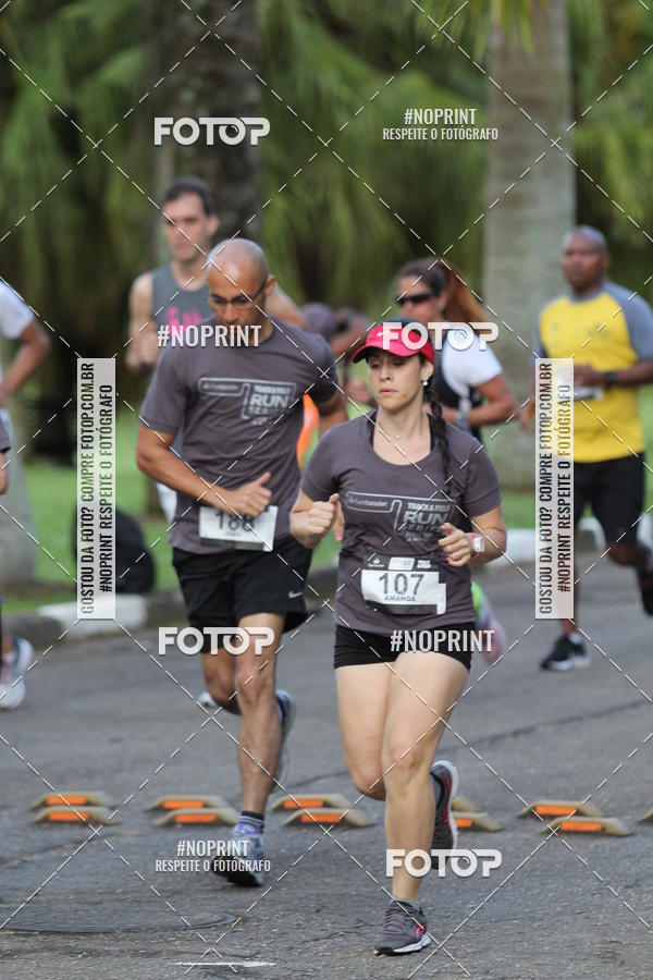 Buy your photos of the eventSantander Track & Field Run Series - Plaza Sul - Jardim Bot�nico on Fotop