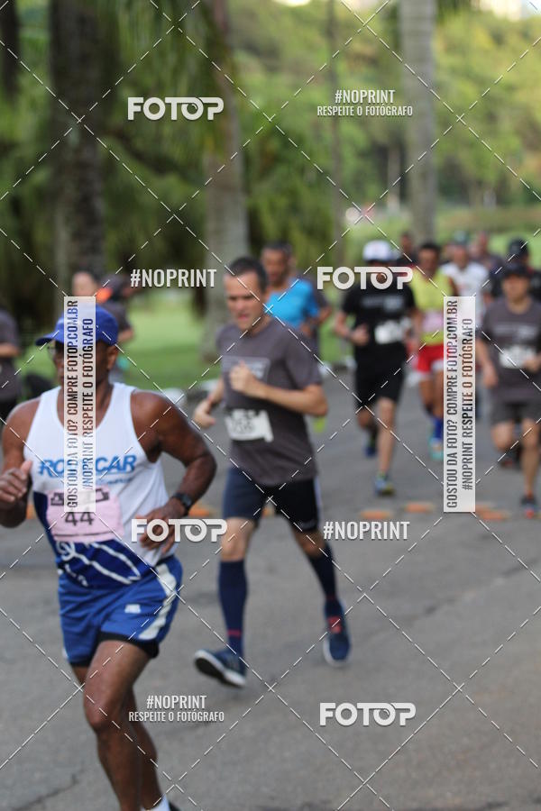 Buy your photos of the eventSantander Track & Field Run Series - Plaza Sul - Jardim Bot�nico on Fotop