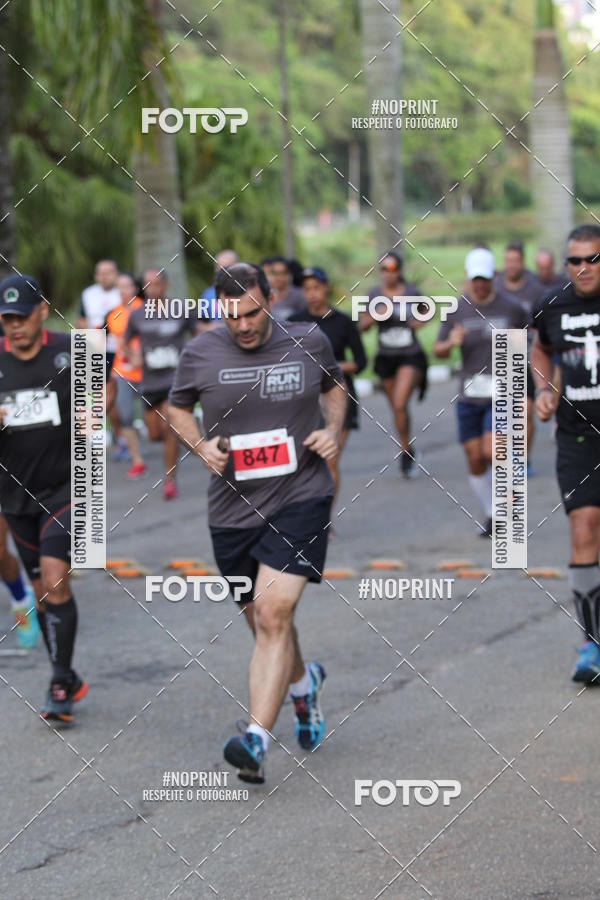 Buy your photos of the eventSantander Track & Field Run Series - Plaza Sul - Jardim Bot�nico on Fotop