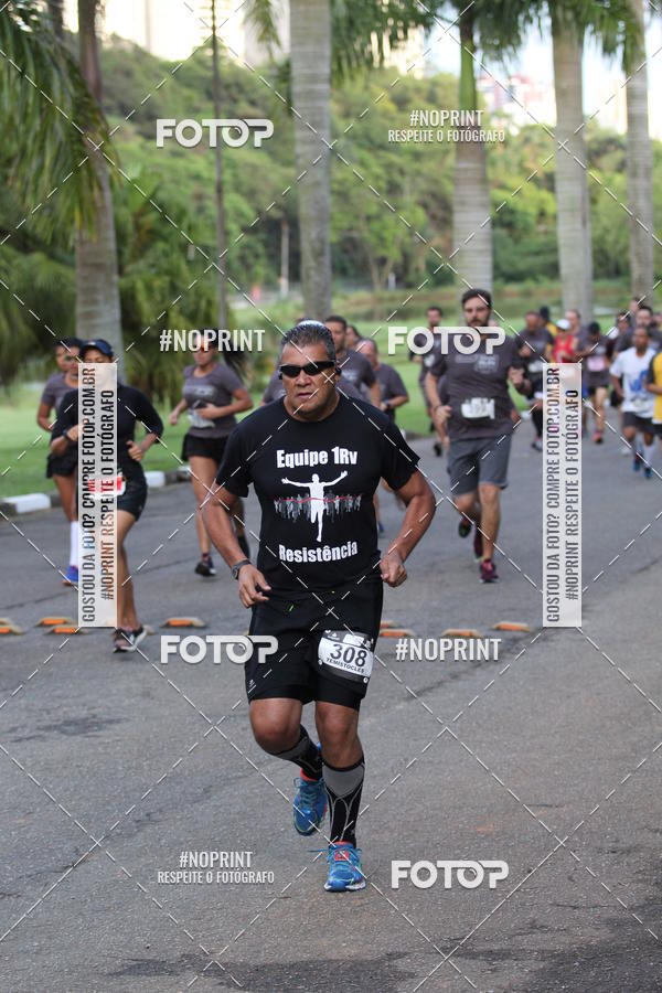 Buy your photos of the eventSantander Track & Field Run Series - Plaza Sul - Jardim Bot�nico on Fotop