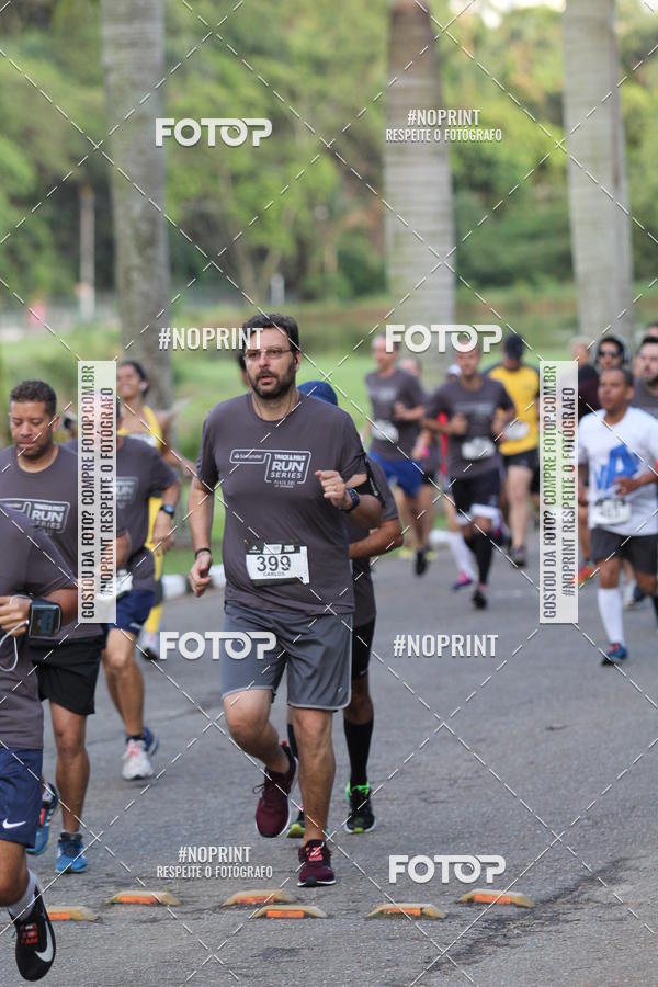 Buy your photos of the eventSantander Track & Field Run Series - Plaza Sul - Jardim Bot�nico on Fotop