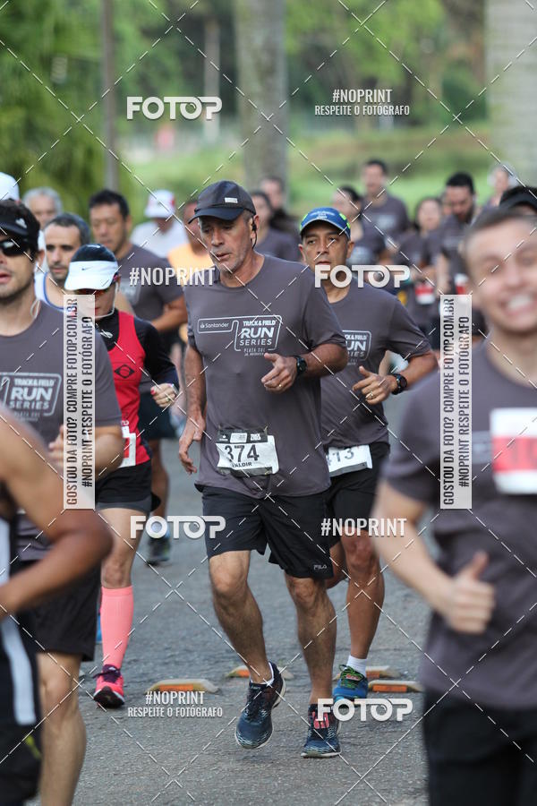 Buy your photos of the eventSantander Track & Field Run Series - Plaza Sul - Jardim Bot�nico on Fotop