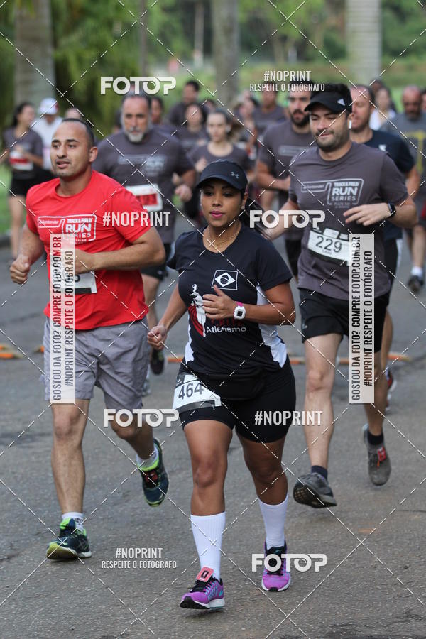 Buy your photos of the eventSantander Track & Field Run Series - Plaza Sul - Jardim Bot�nico on Fotop