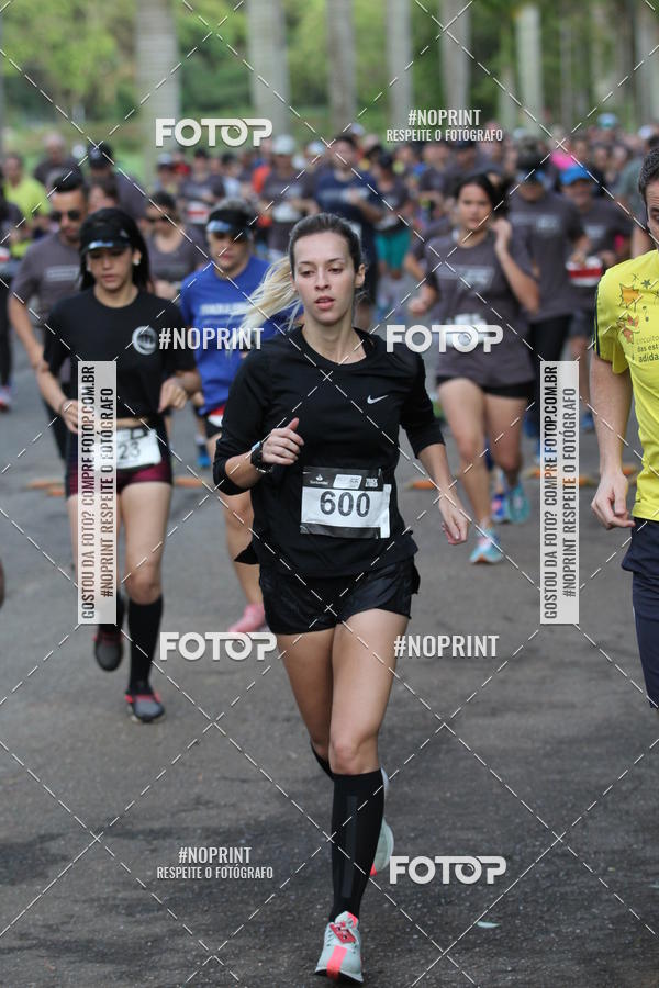 Buy your photos of the eventSantander Track & Field Run Series - Plaza Sul - Jardim Bot�nico on Fotop