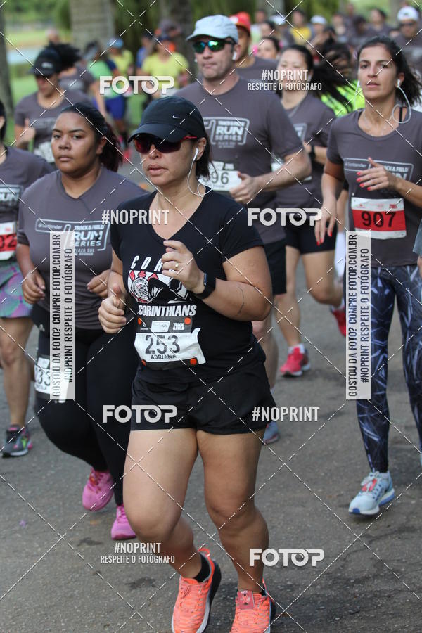 Buy your photos of the eventSantander Track & Field Run Series - Plaza Sul - Jardim Botnico on Fotop