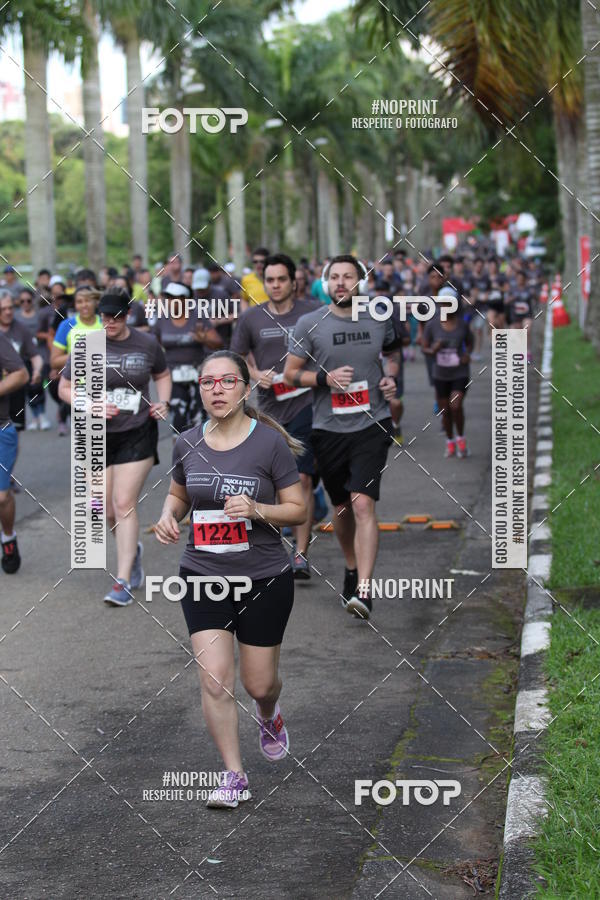 Buy your photos of the eventSantander Track & Field Run Series - Plaza Sul - Jardim Botnico on Fotop