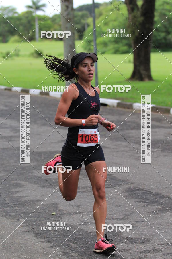Buy your photos of the eventSantander Track & Field Run Series - Plaza Sul - Jardim Bot�nico on Fotop