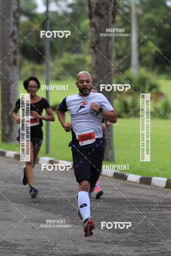 Buy your photos of the eventSantander Track & Field Run Series - Plaza Sul - Jardim Botnico on Fotop